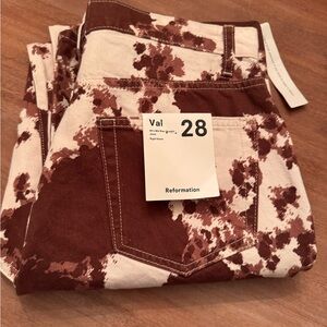 NEW Reformation Val '90s High Waist Cowhide Print Jeans Size 28